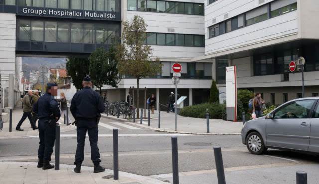 Hospitalisation de Bouteflika en France : aucune confirmation officielle