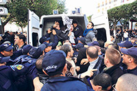 Manifestation contre le 4e mandat réprimée à Alger